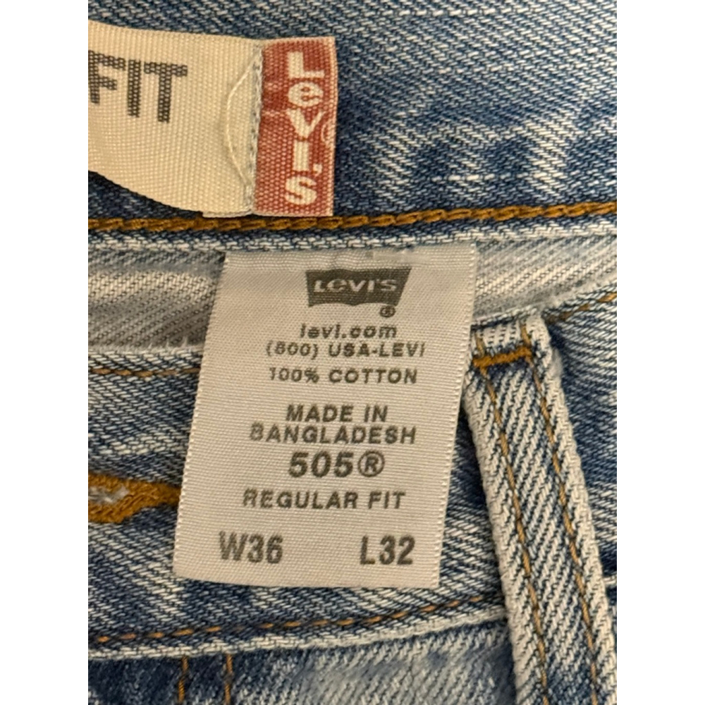 Vtg Y2K Levi’s 505 Regular Fit Straight Leg Light Wash Jeans Men’s Sz 36x32 - Picture 9 of 10